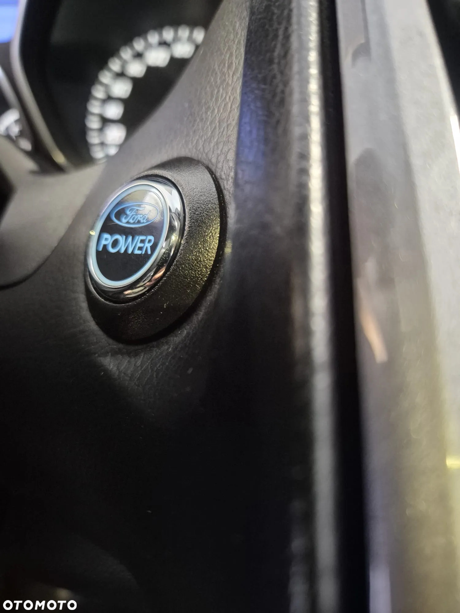 Ford Focus 1.6 TDCi ECOnetic 99g Start-Stopp-System Titanium - 9