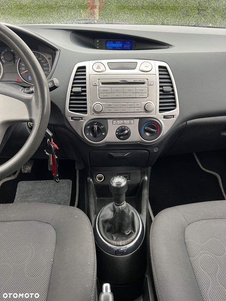 Hyundai i20 1.2 Classic - 33