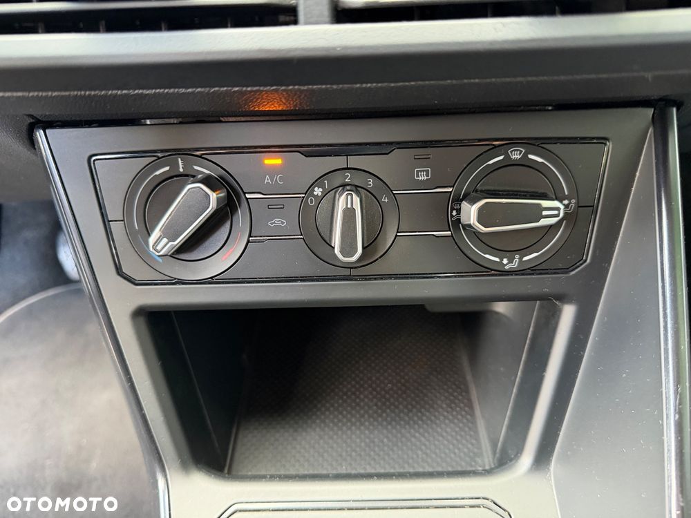 Volkswagen Polo 1.0 Trendline - 19