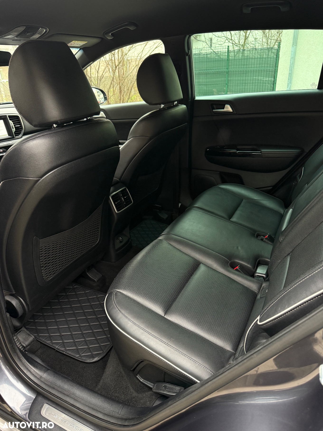 Kia Sportage 1.6 T-GDI 7DCT 4x4 GT Line - 16