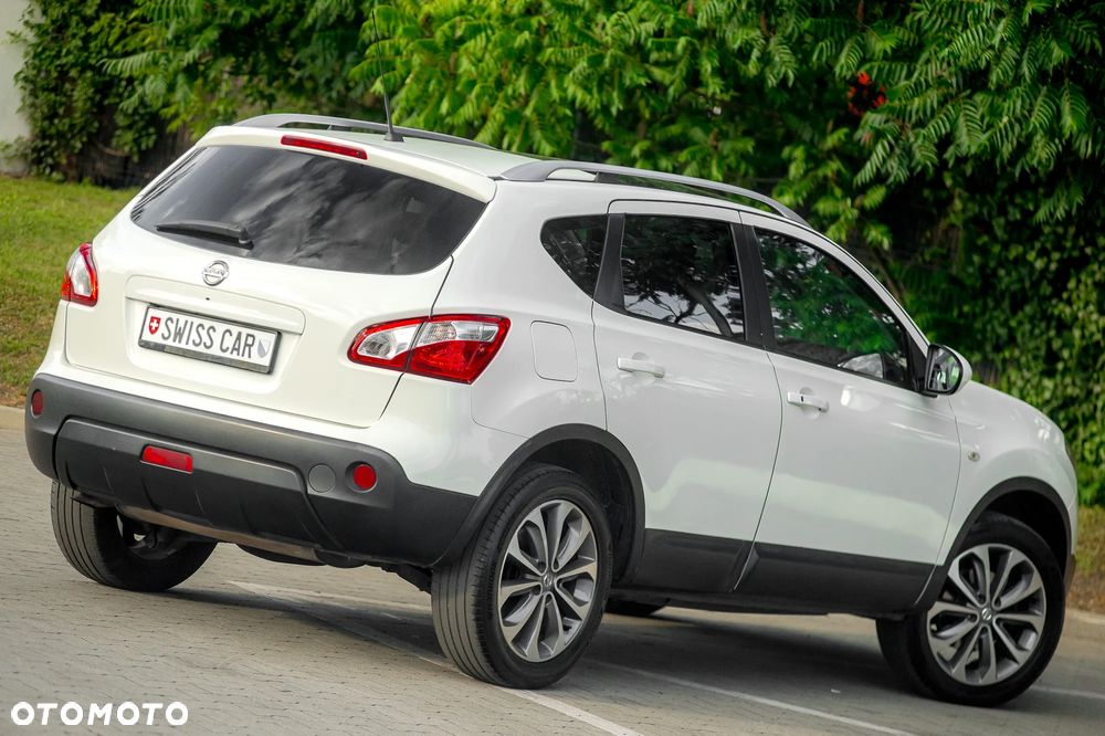 Nissan Qashqai 2.0 4x4 Tekna Premium - 17