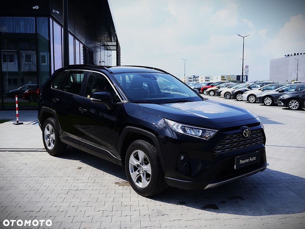Toyota RAV4 - 1