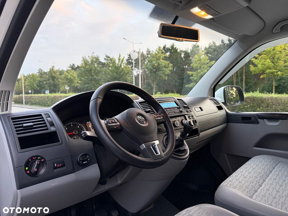 Volkswagen Transporter - 6