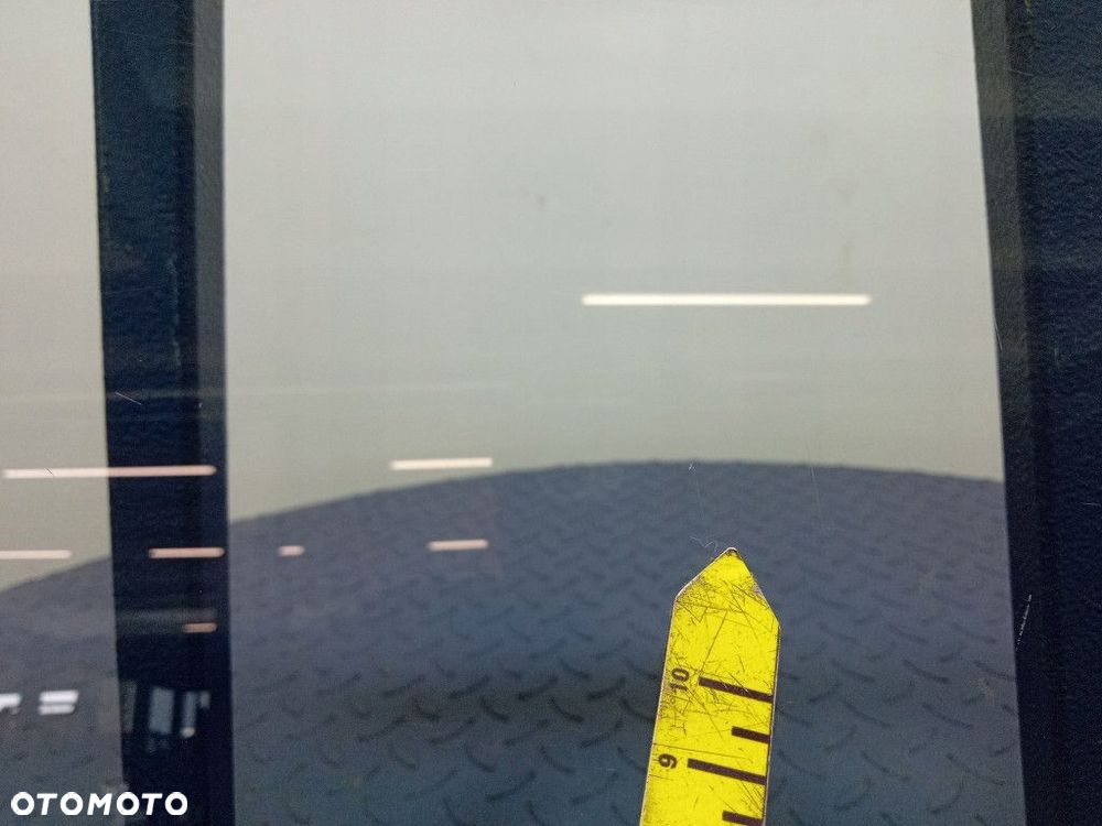 MERCEDES CLK W209 SZYBA DRZWI PRZÓD PRAWA - 4