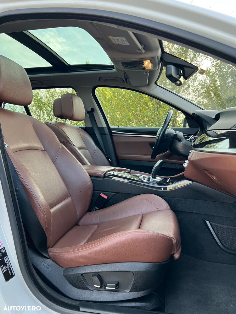 BMW Seria 5 520d - 10