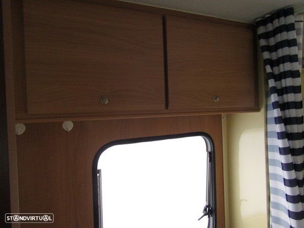 CI International Elliot Cama francesa e duche separado - 37