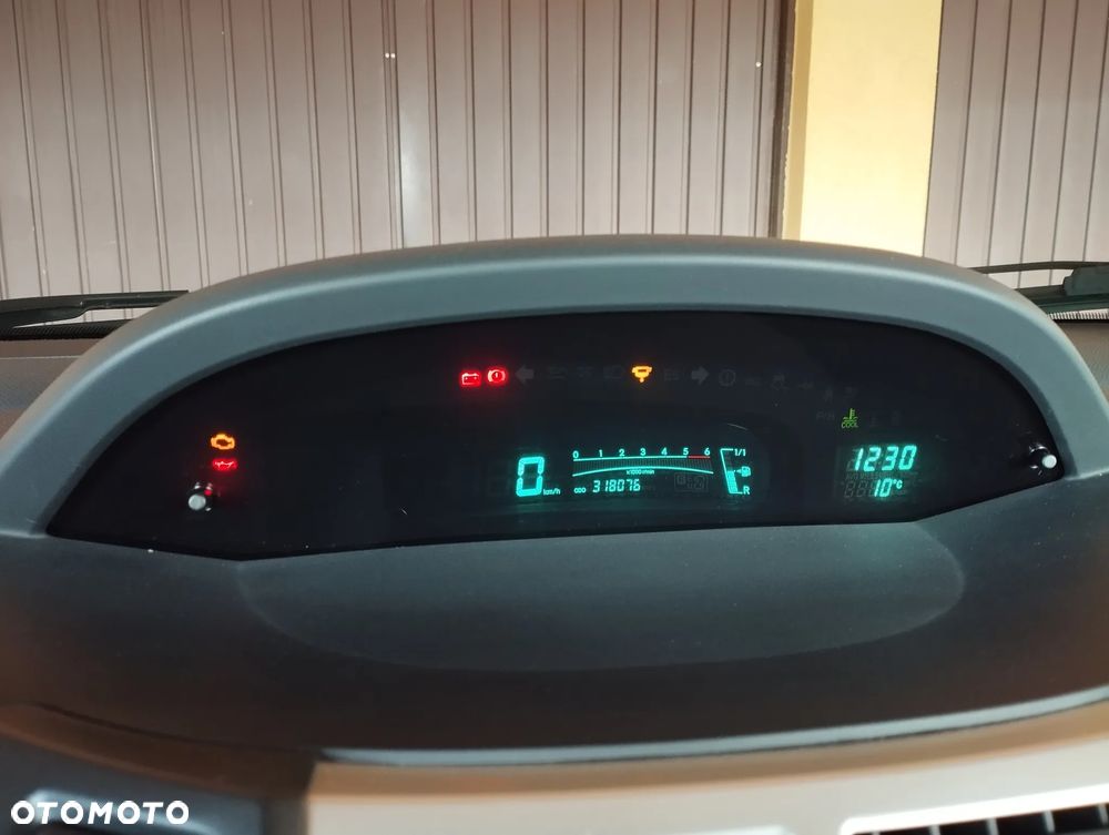 Toyota Yaris - 5