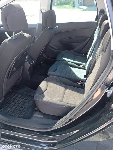 Peugeot 308 1.6 Premium - 9
