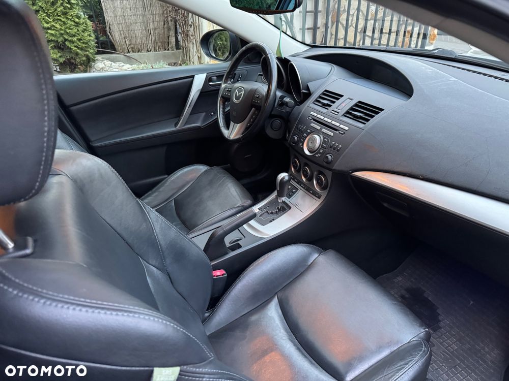 Mazda 3 - 16