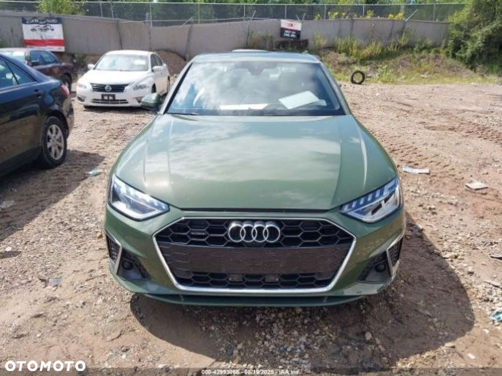 Audi A4 Limousine - 6