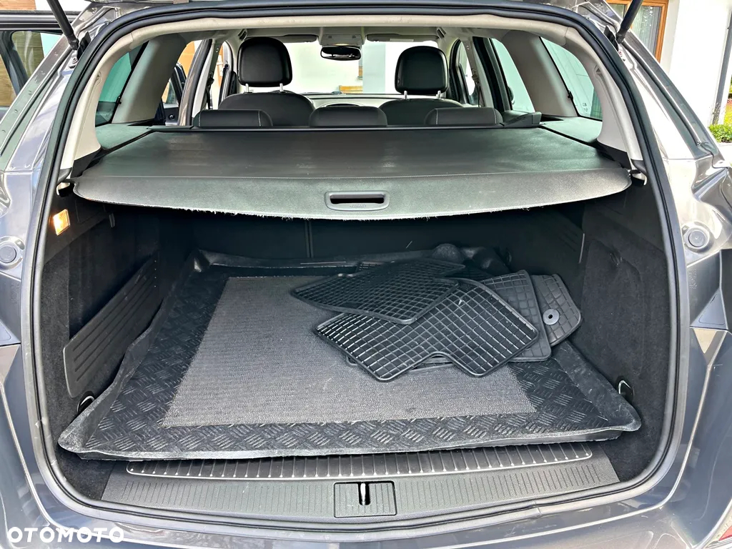 Opel Astra 2.0 CDTI DPF Sports Tourer Innovation - 32
