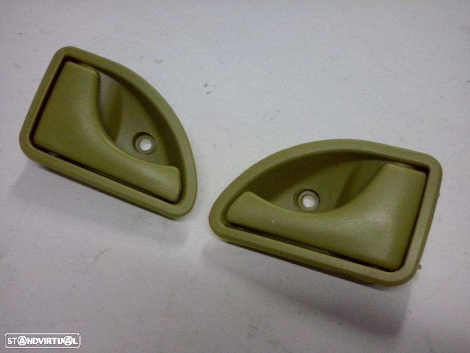 Puxador interior de porta Renault Twingo e Kango Cor Verde (NOVO) - 1