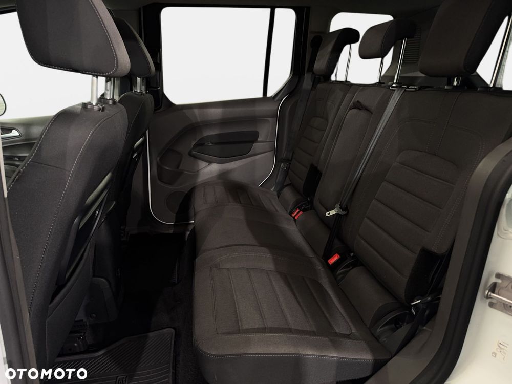 Ford Tourneo Connect - 15