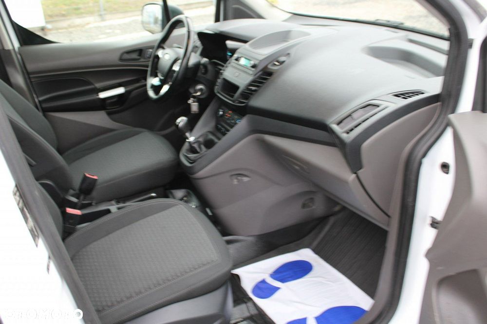 Ford Transit Connect - 29