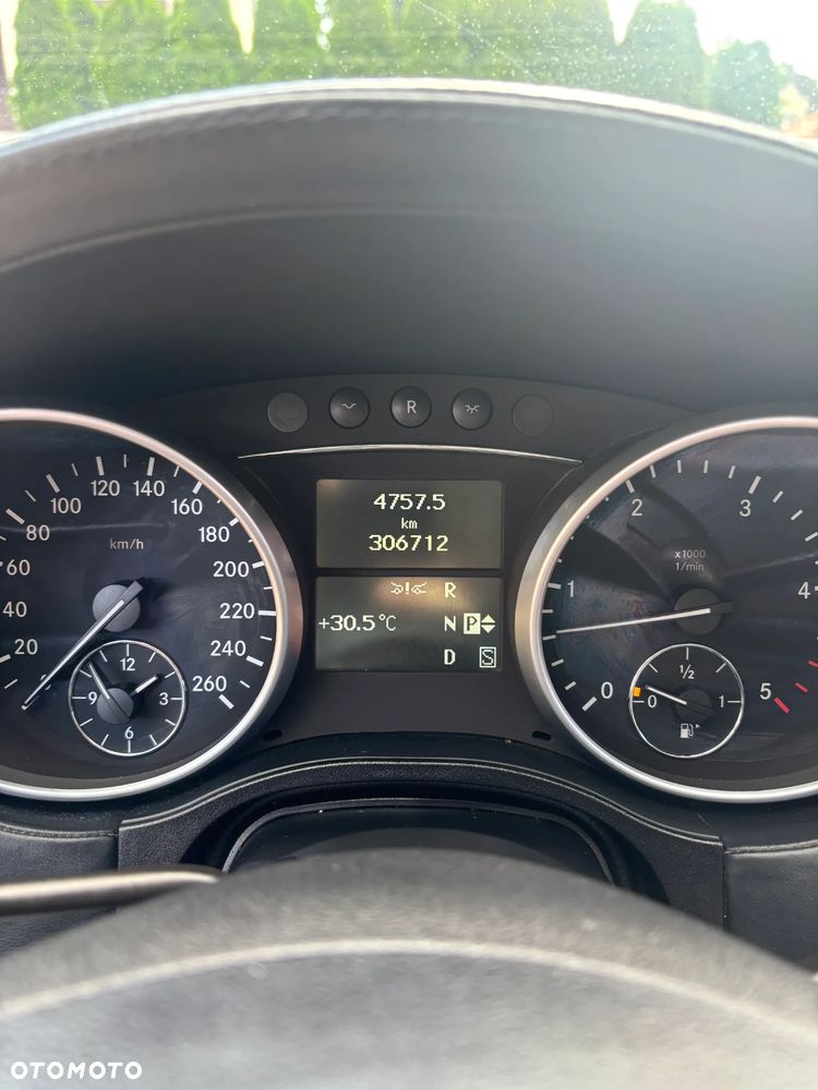 Mercedes-Benz GL 420 CDI DPF 4Matic 7G-TRONIC - 3