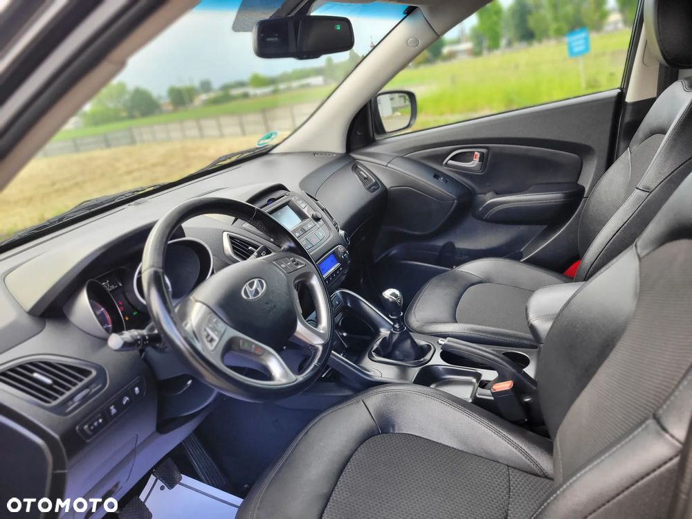 Hyundai ix35 2.0 CRDi 4WD Premium - 14