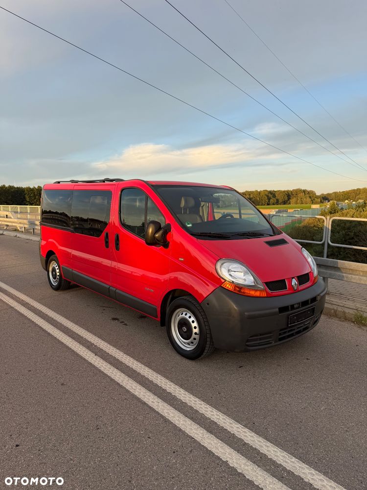 Renault Trafic - 26
