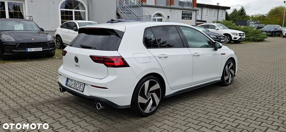 Volkswagen Golf VIII 2.0 TSI GTI DSG - 5