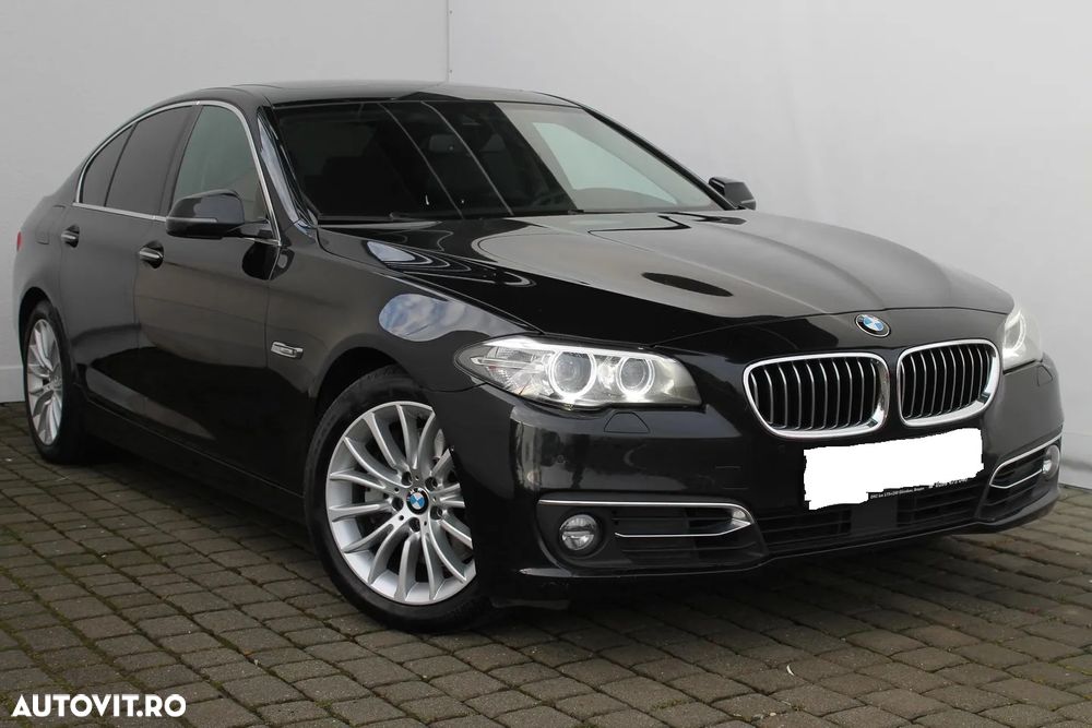 BMW Seria 5 530d xDrive Aut. Luxury Line - 1