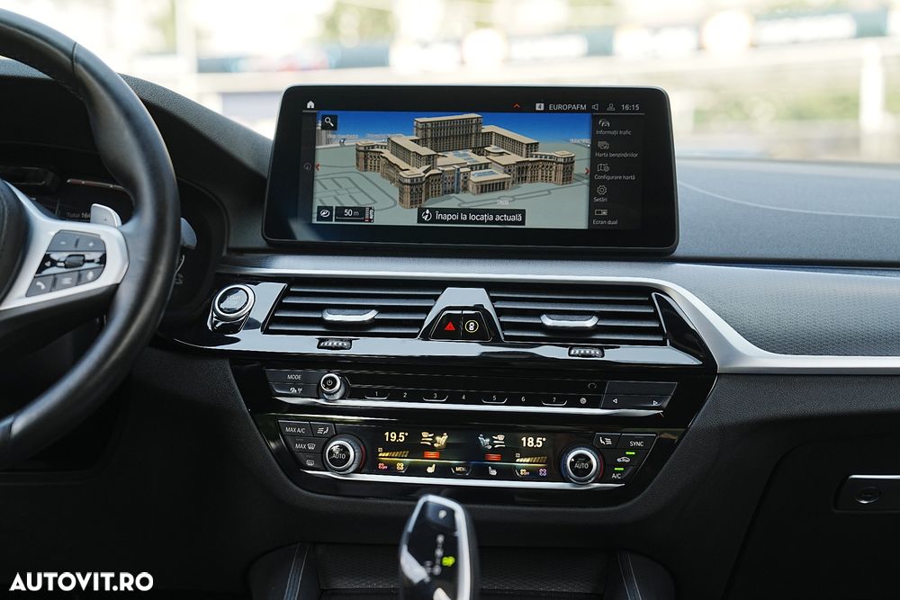 BMW Seria 5 530e Aut. M Sport Edition - 11