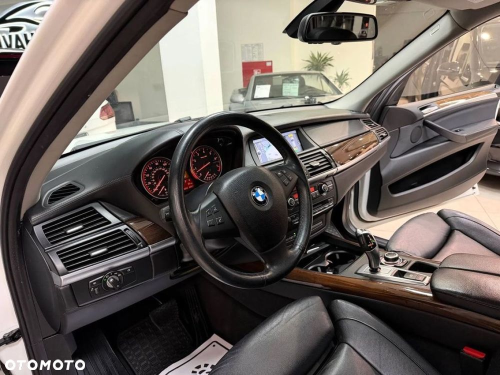 BMW X5 xDrive35i - 20