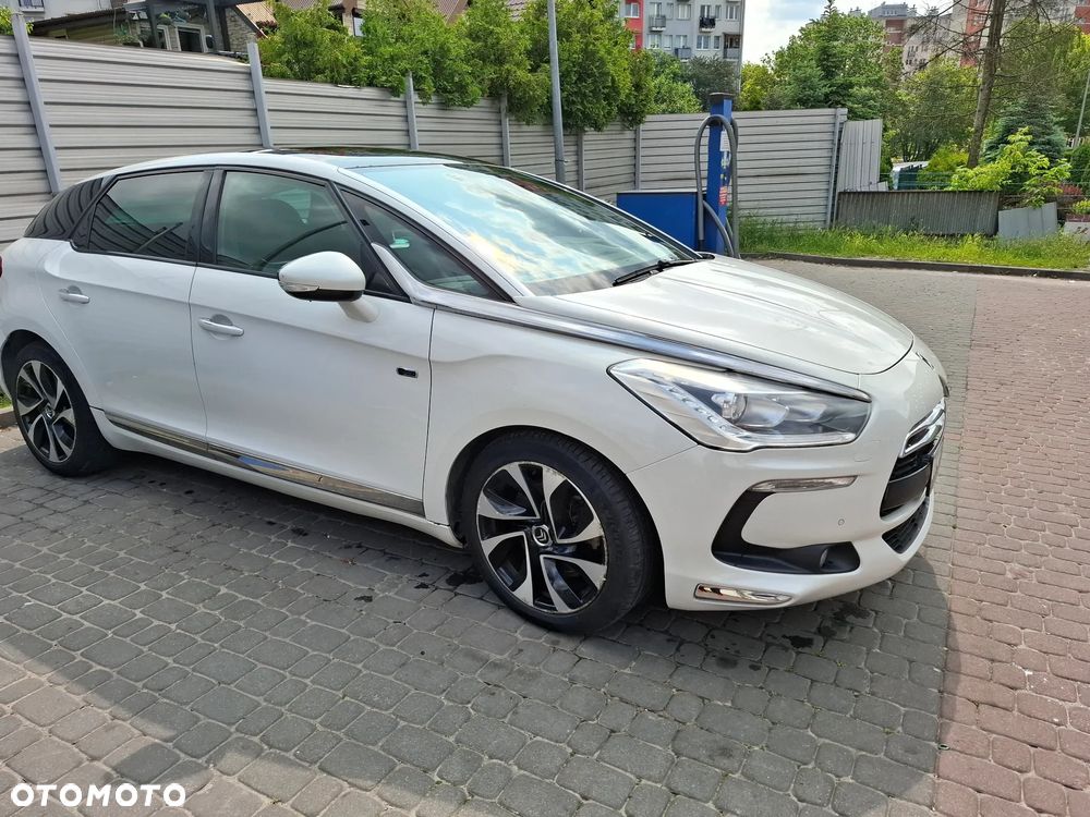 Citroën DS5 2.0 HDi Hybrid4 SportChic MCP - 1