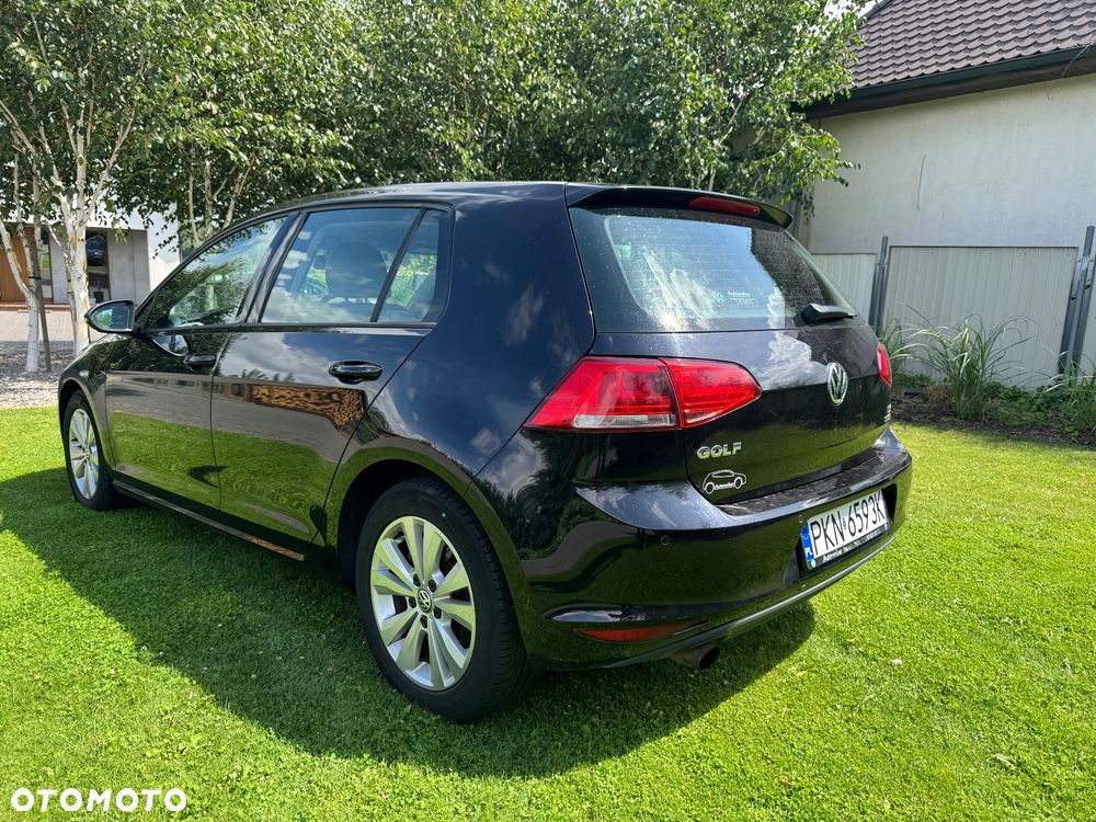 Volkswagen Golf 1.2 TSI BMT Comfortline - 2