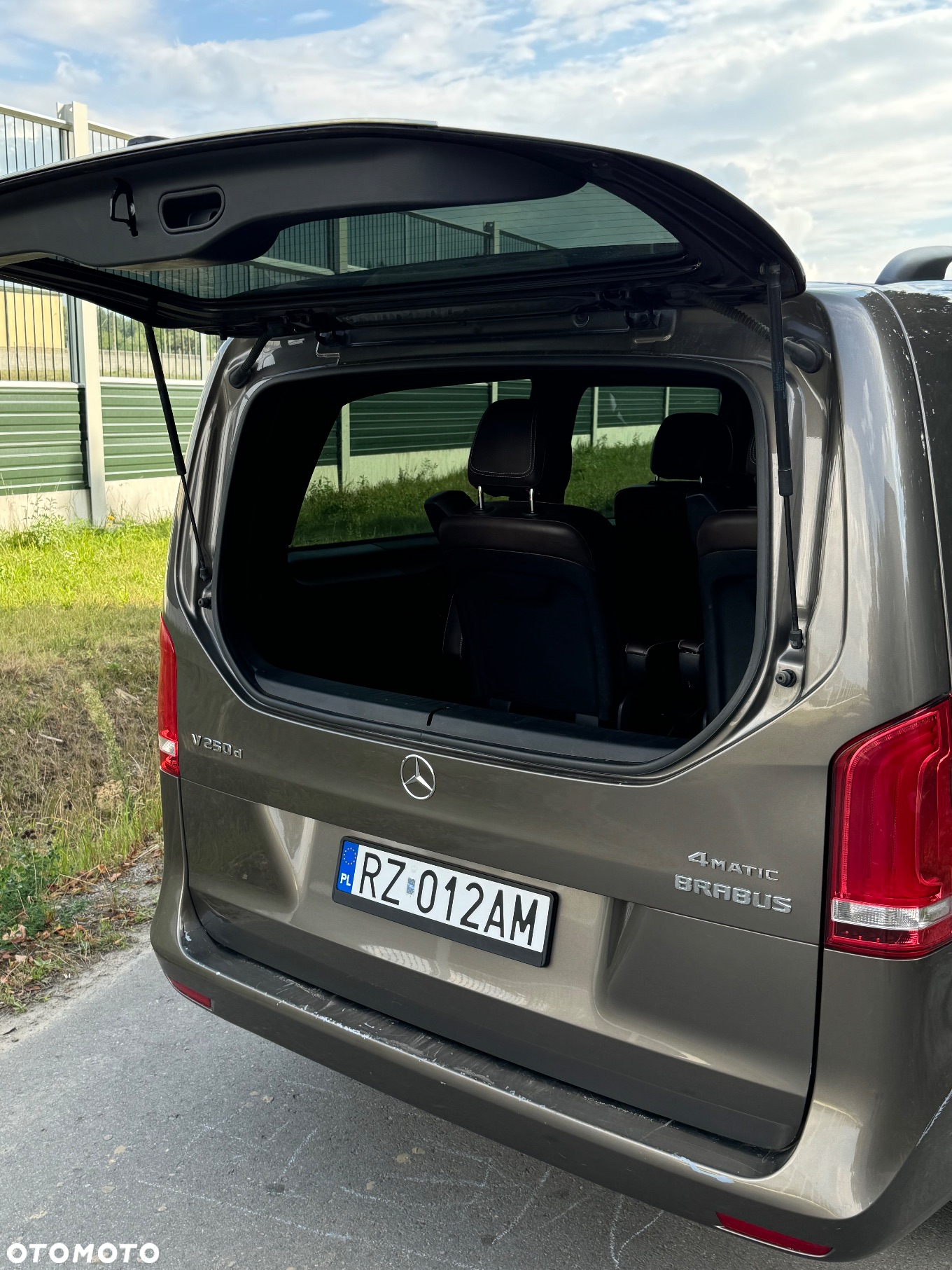 Mercedes-Benz Klasa V 250 d 4-Matic 7G-Tronic (d³ugi) - 5