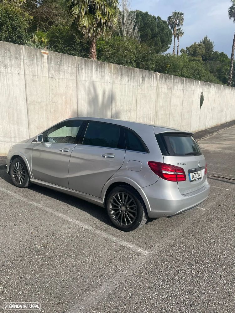 Mercedes-Benz B Electric Drive - 5