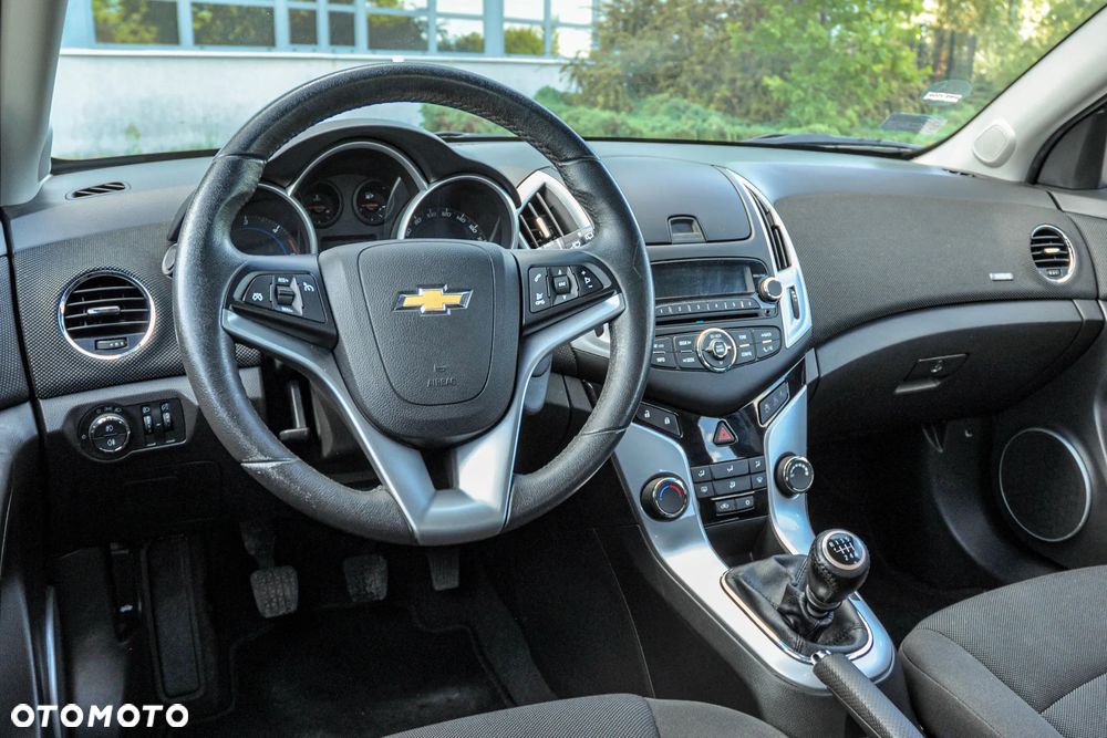 Chevrolet Cruze - 9