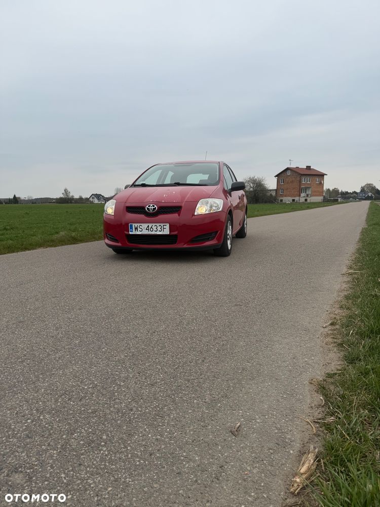 Toyota Auris 1.4 D-4D Luna - 3