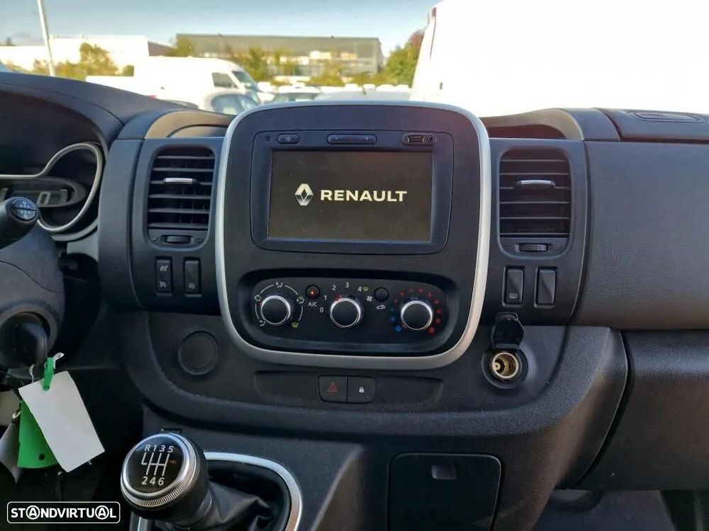 Renault Trafic 2.0 dCi L1H1 1.2T - 7