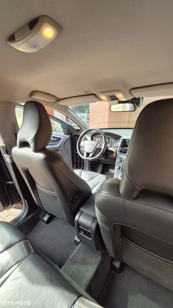 Volvo XC 60 D4 Geartronic Momentum - 6