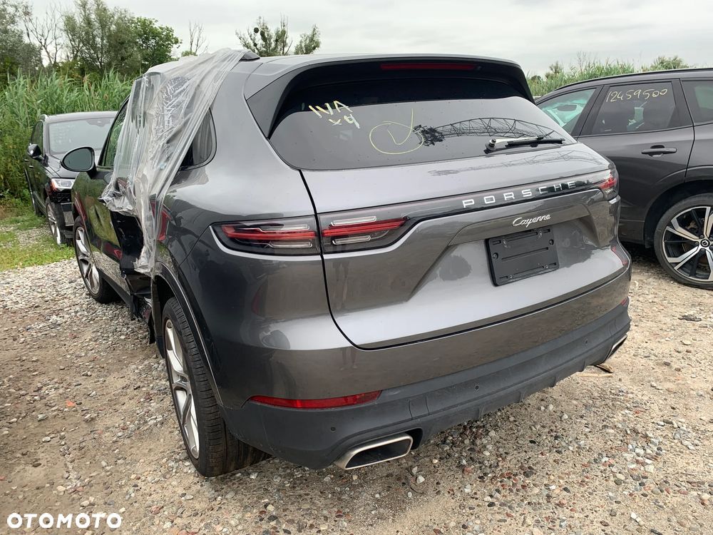 Porsche Cayenne Tiptronic S - 3