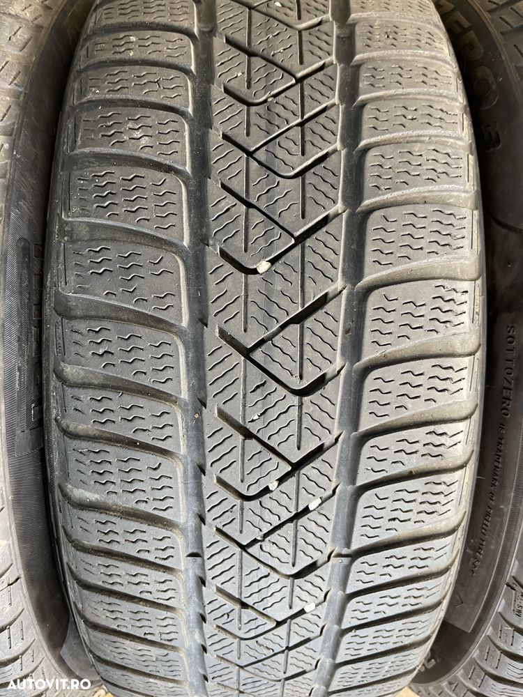 215/50R18 Pirelli SOTTOZERO 3 - 3