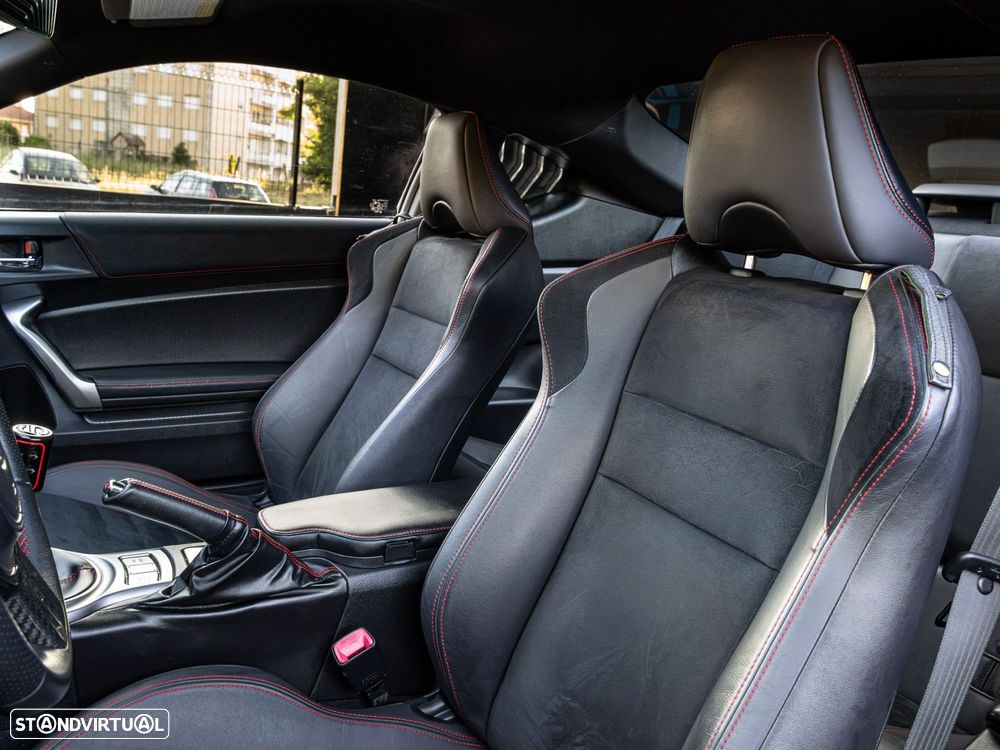 Toyota GT86 2.0D-4S Sport+Navi - 27