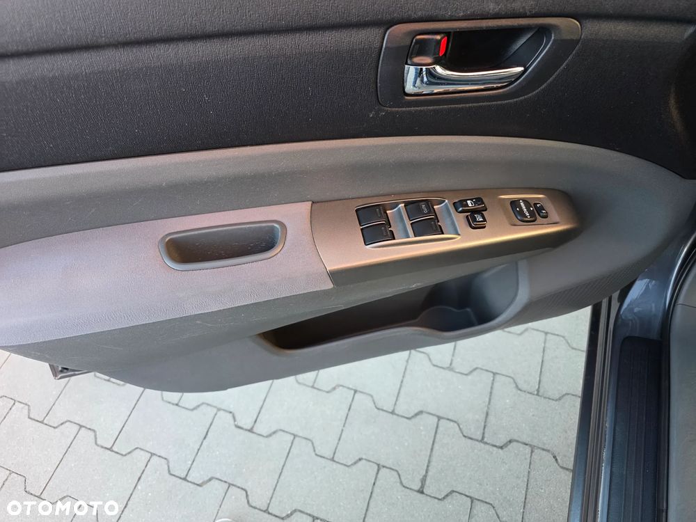 Toyota Prius 1.5 VVT-i Prestige - 31