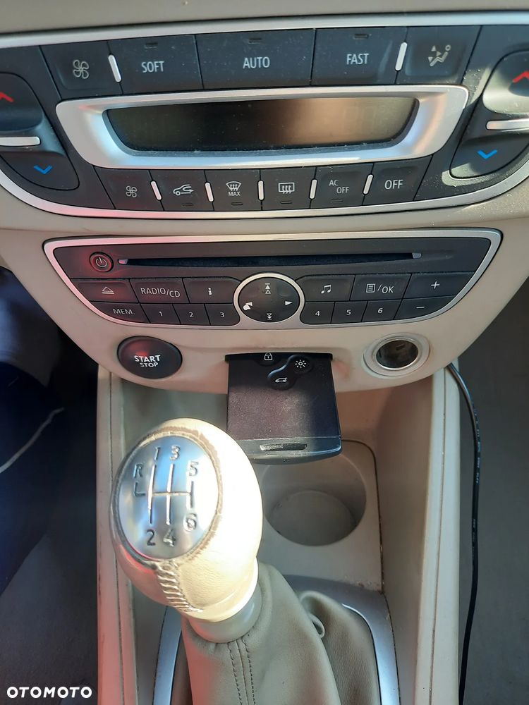 Renault Megane 1.9 dCi Privilege - 16