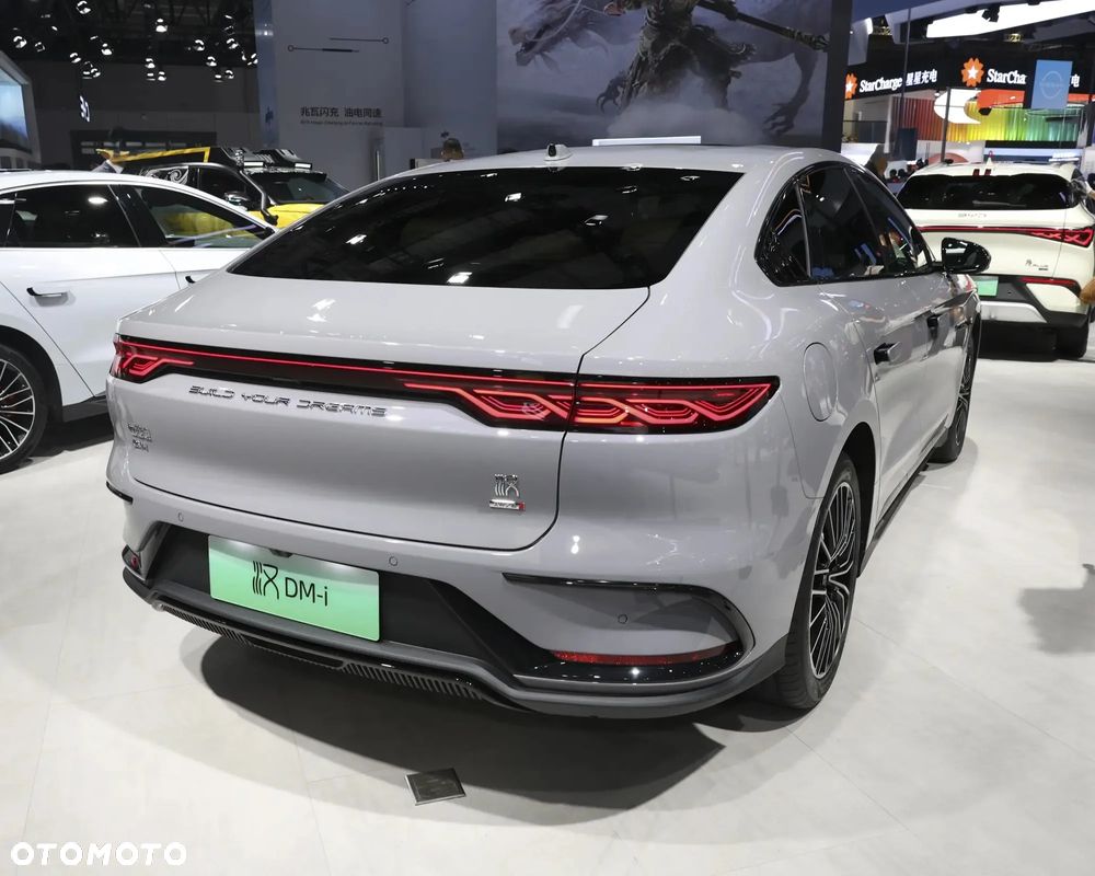 BYD Han Executive - 8