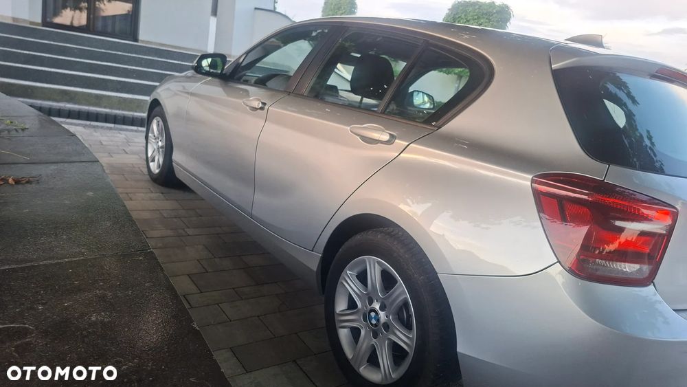 BMW Seria 1 116d DPF - 5