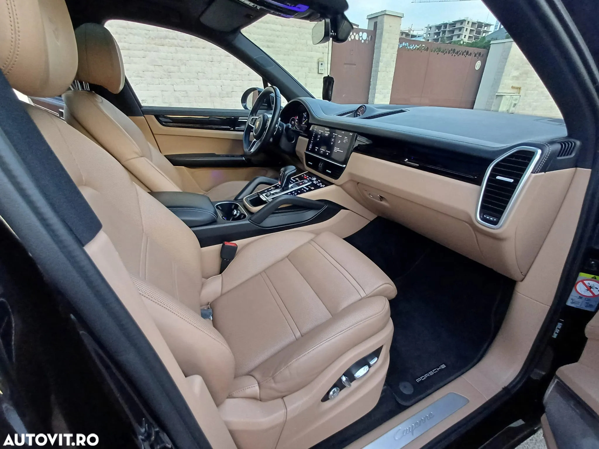 Porsche Cayenne - 5