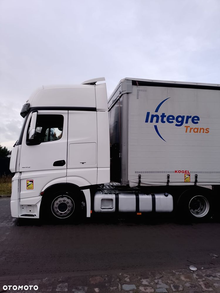 Mercedes-Benz ACTROS - 6