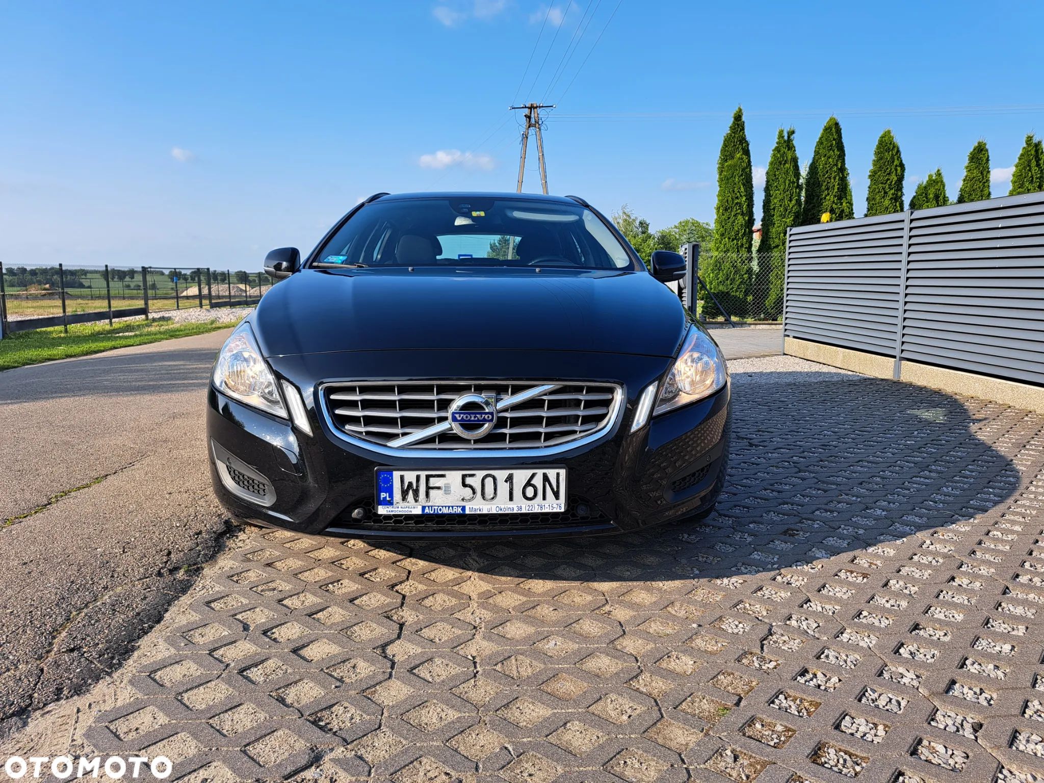 Volvo V60 D2 Kinetic - 1