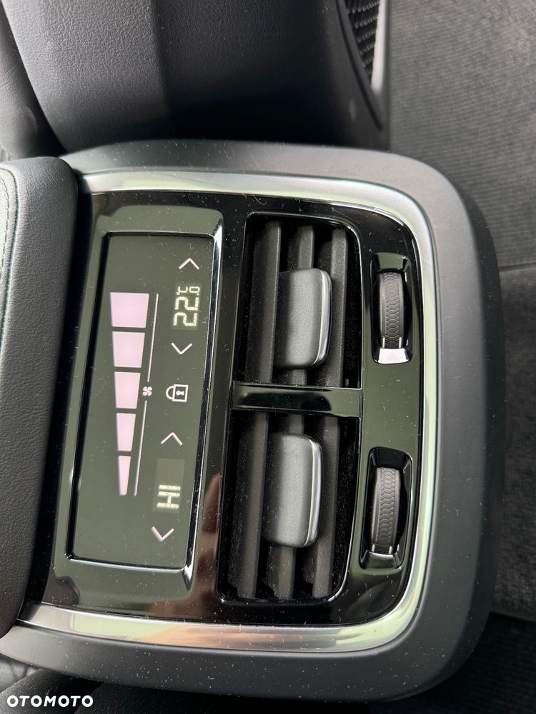 Volvo V90 Cross Country D5 AWD Pro - 16