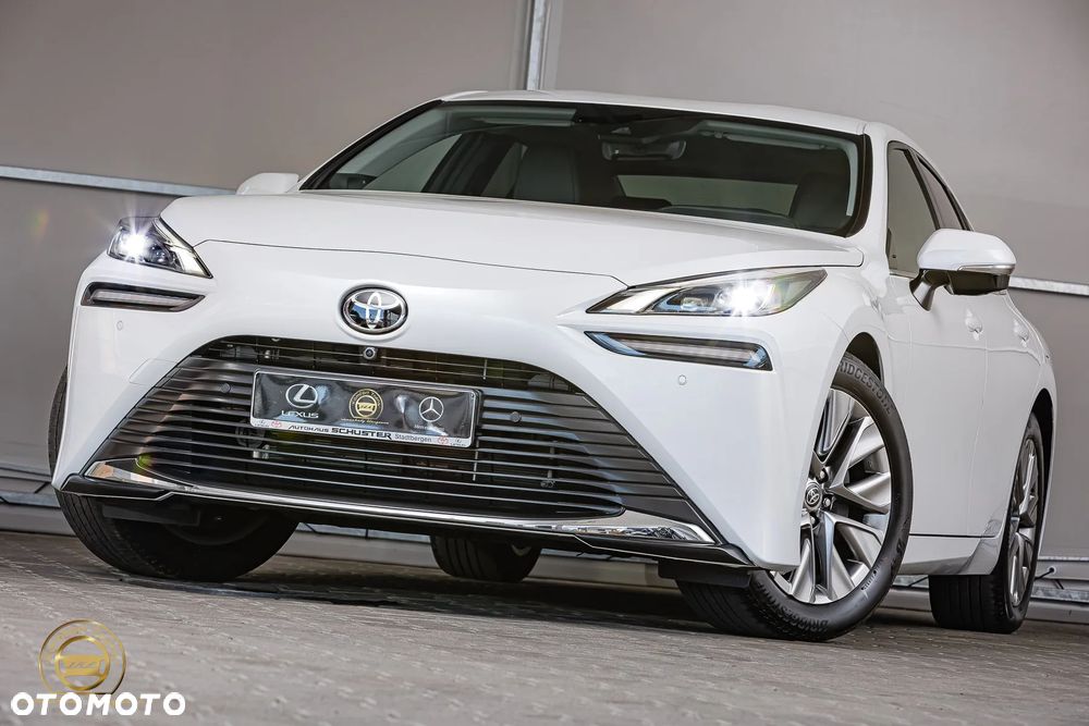 Toyota Mirai Prestige - 18