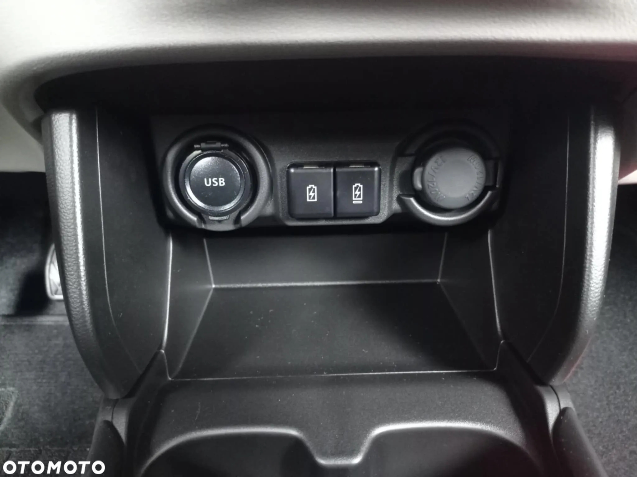 Suzuki Swift 1.2 Dualjet SHVS Premium Plus - 18