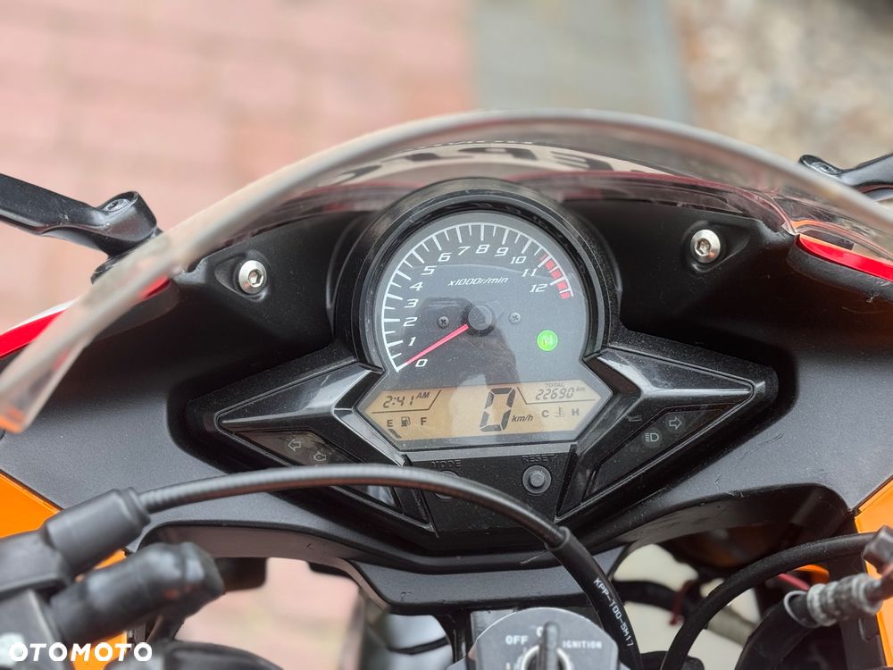 Honda CBR - 22
