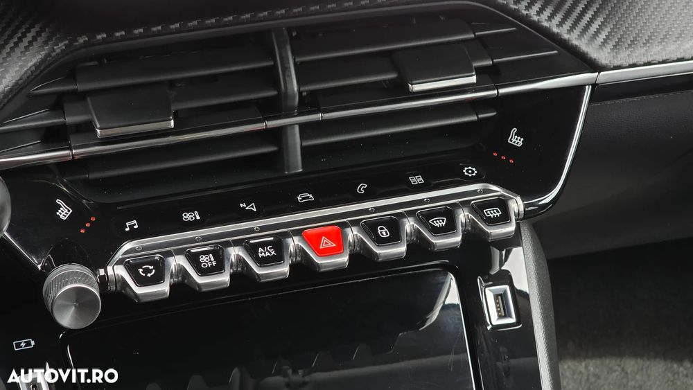 Peugeot 2008 1.2 L PureTech STT Allure - 25