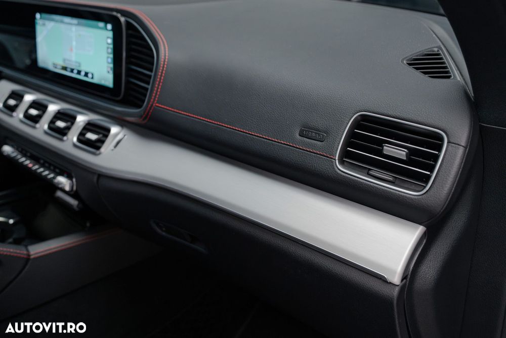 Mercedes-Benz GLE - 40