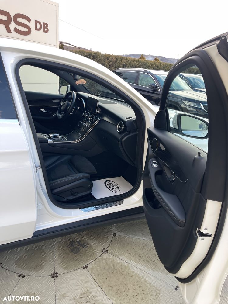Mercedes-Benz GLC Coupe 250 d 4Matic 9G-TRONIC AMG Line - 22